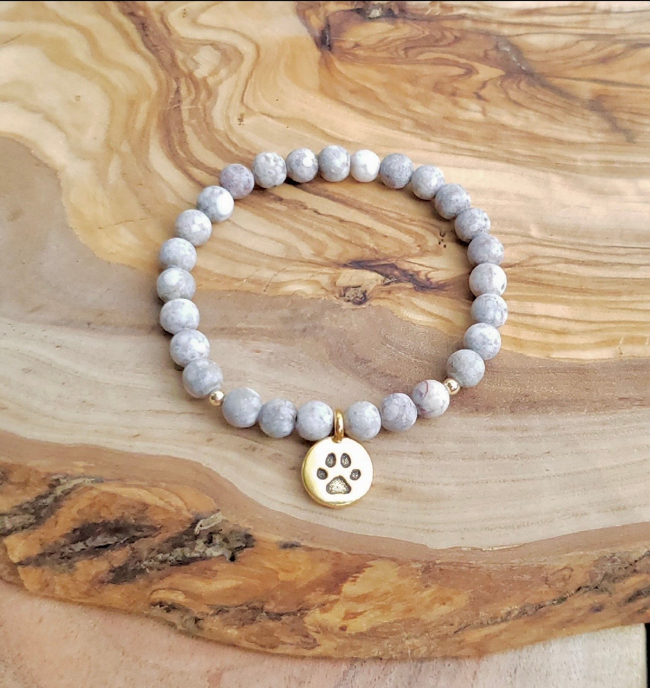 Gold paw 🐾 bracelet