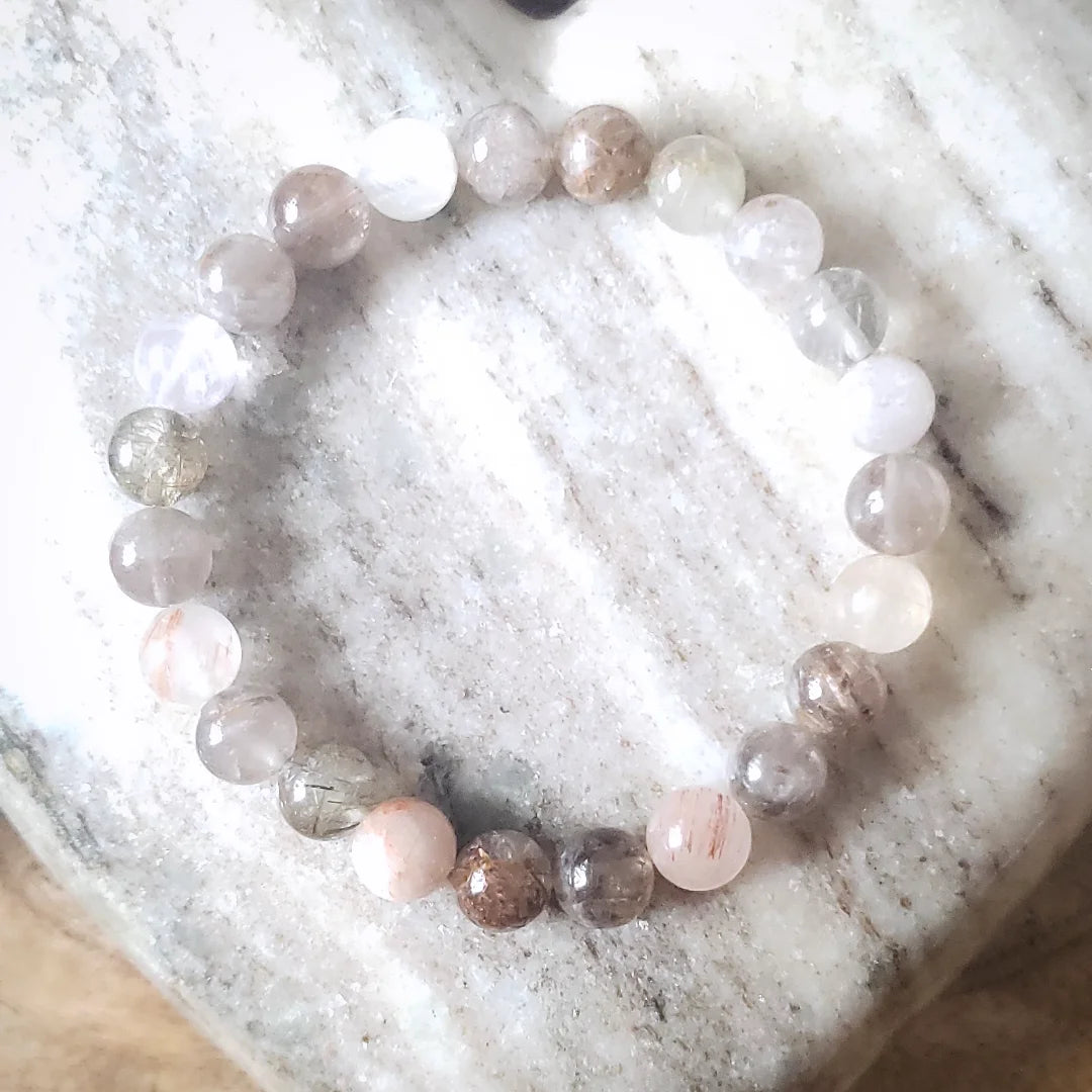 Rutilated quartz gemstone bracelet