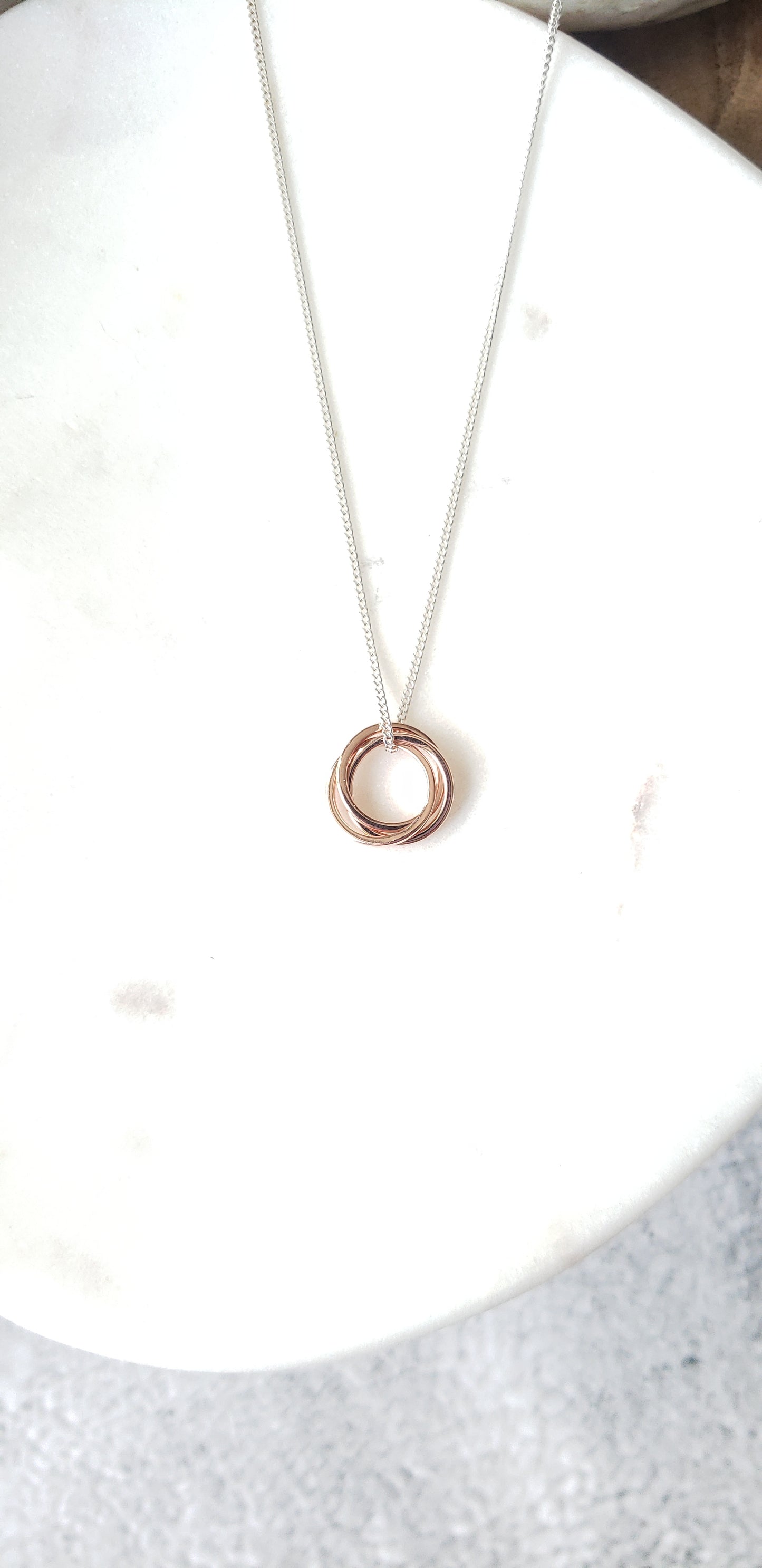 Rose gold plated "connected circles" necklace~ sterling silver