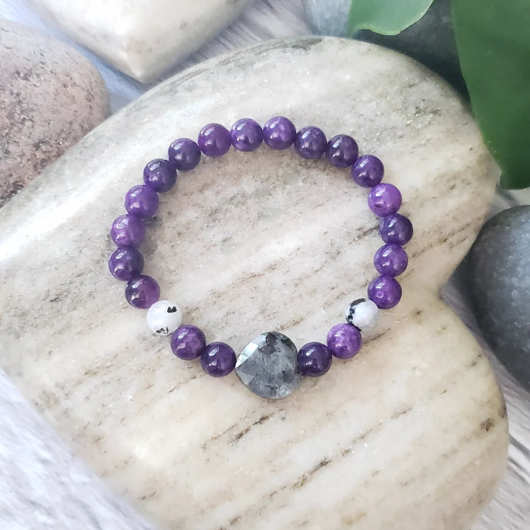 Amethyst, Moonstone and Labradorite bracelet