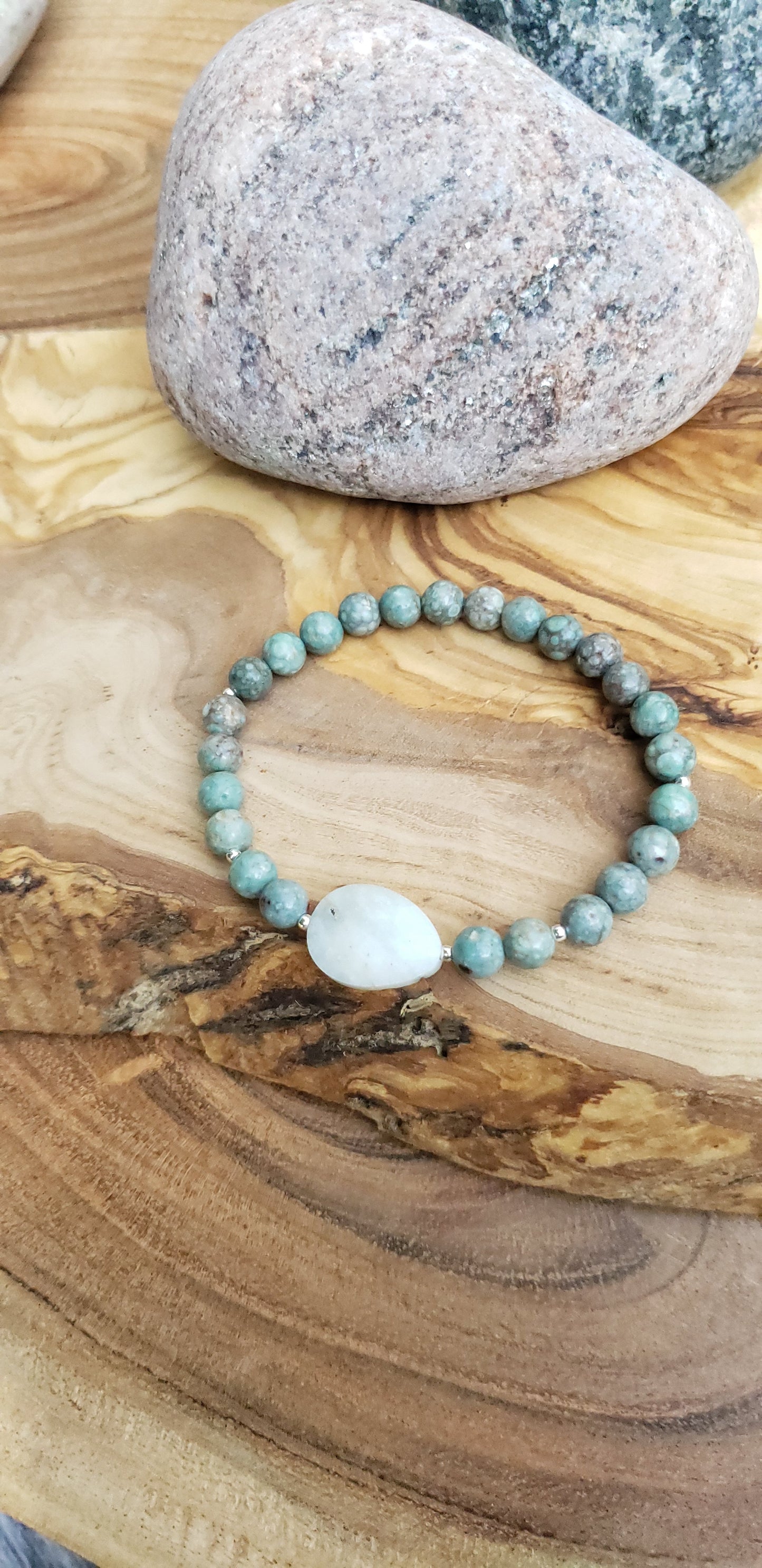 Faceted amazonite bracelet