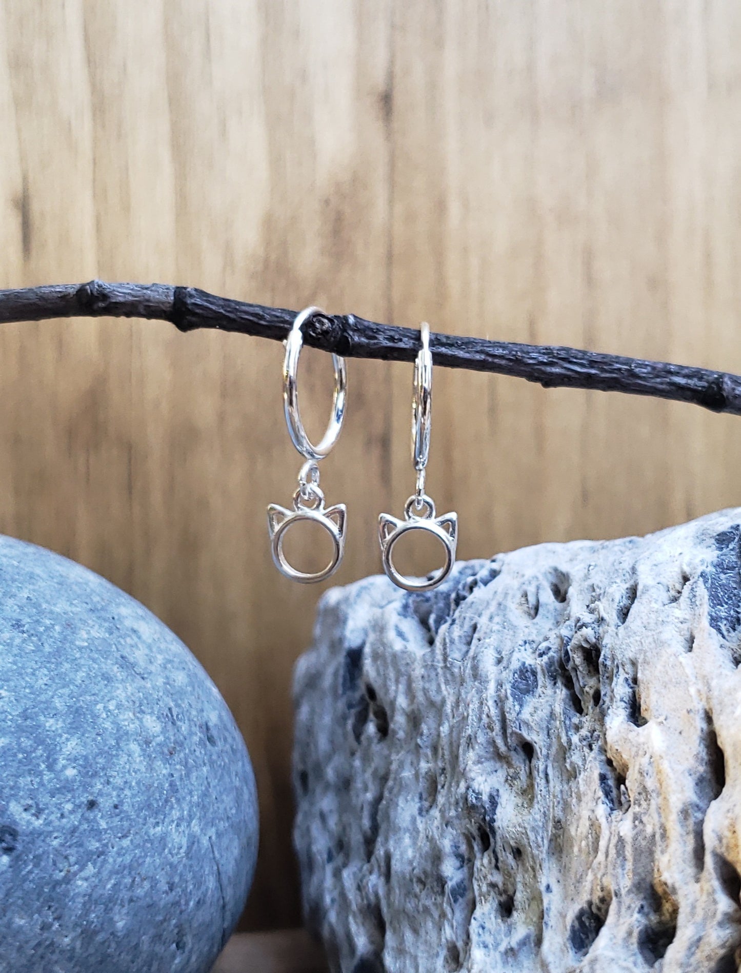 HSDR fundraising item! Sterling silver kitten hoops