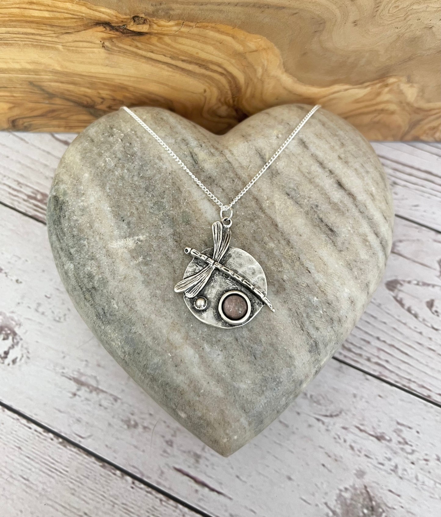 Dragonfly necklace~ pink quartz