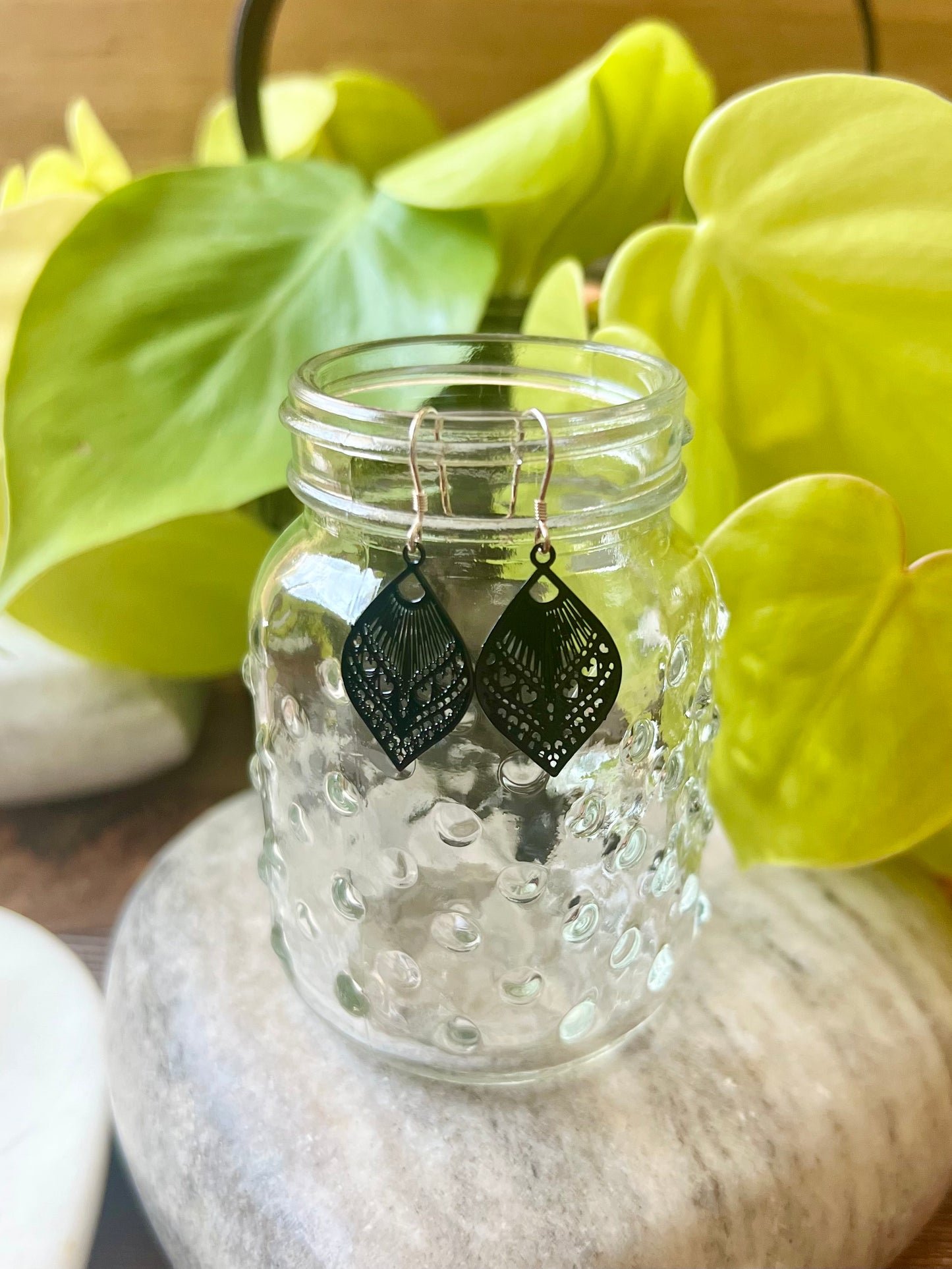 Lightweight filigree earrings