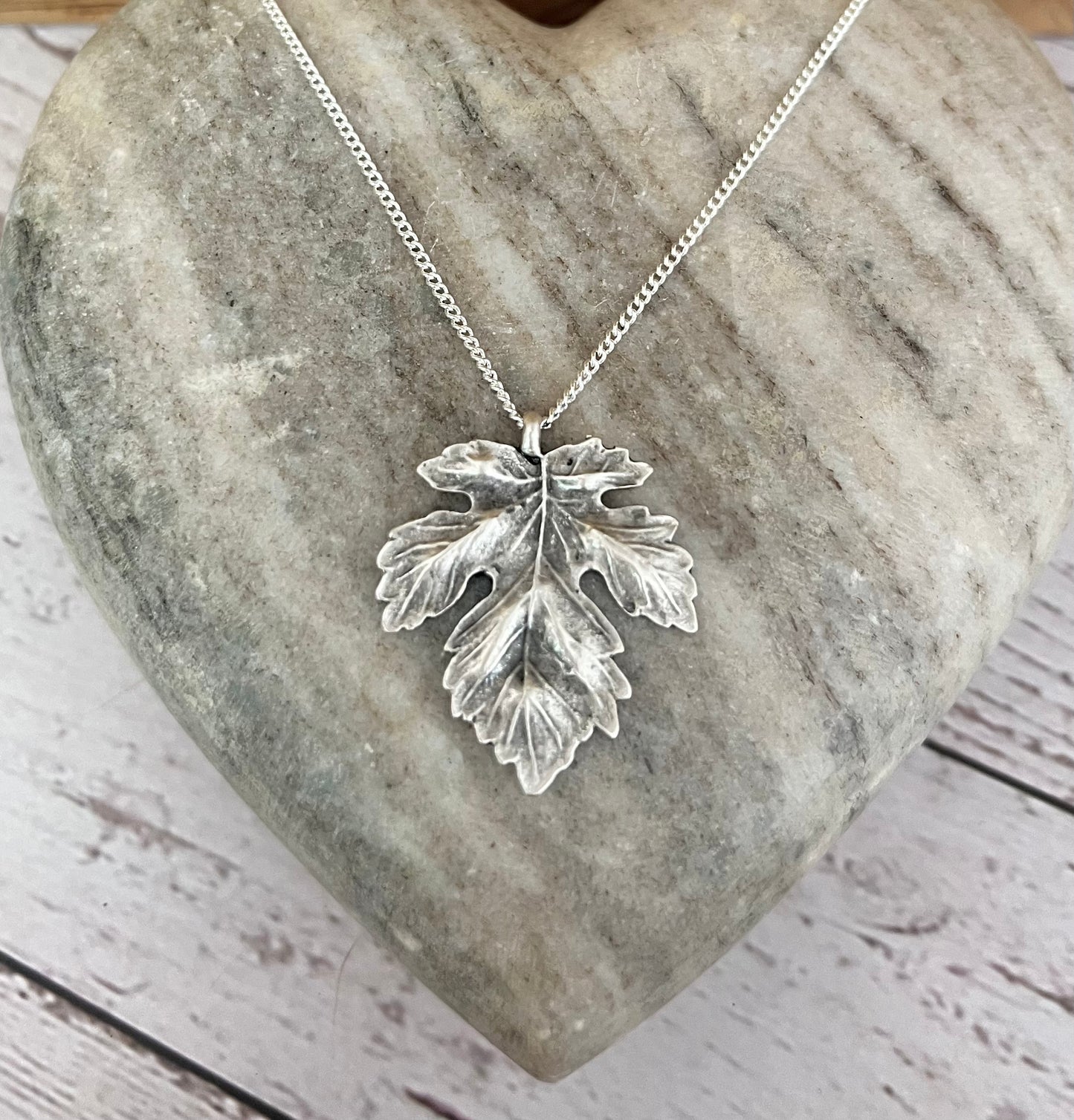 Maple leaf necklace