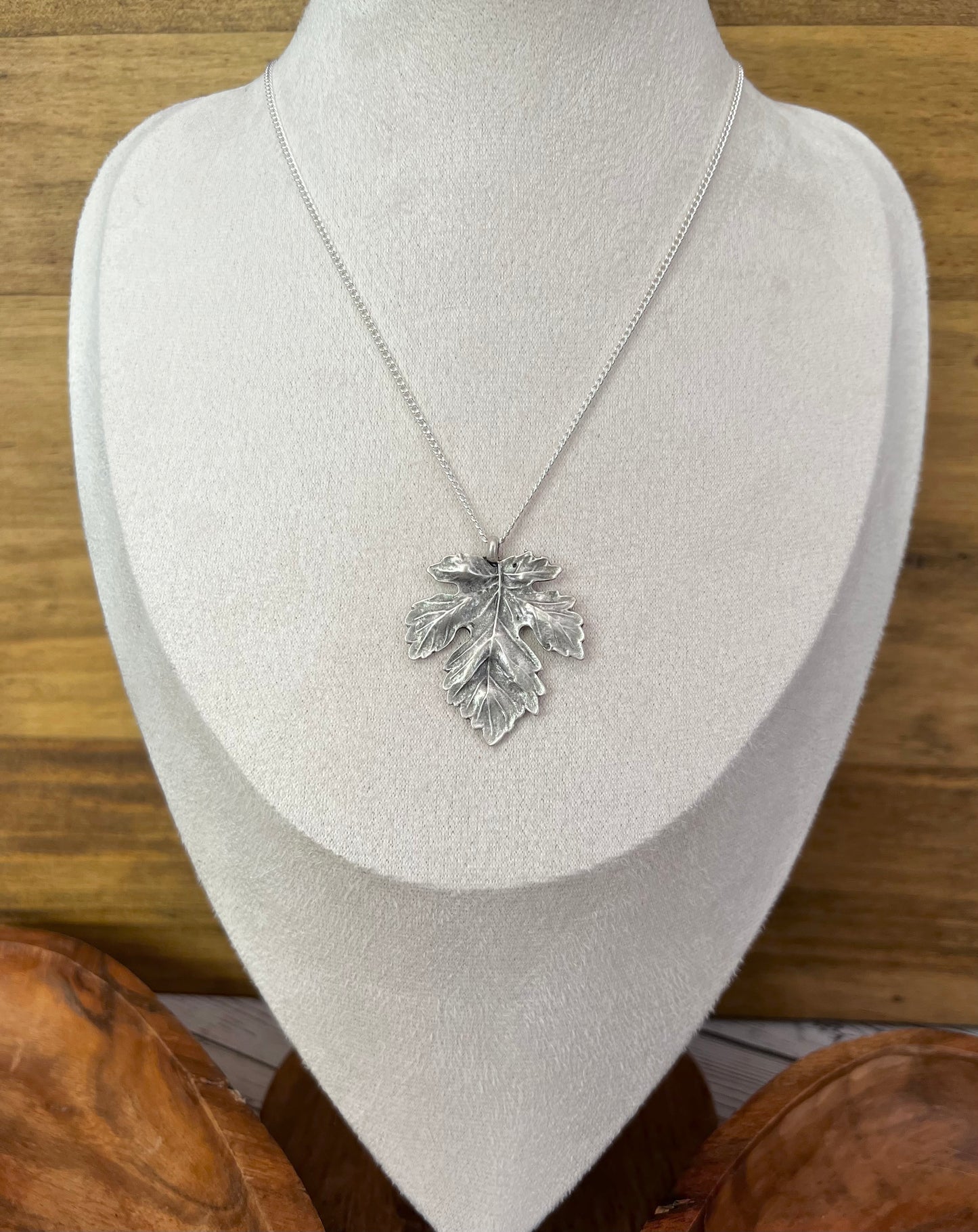 Maple leaf necklace