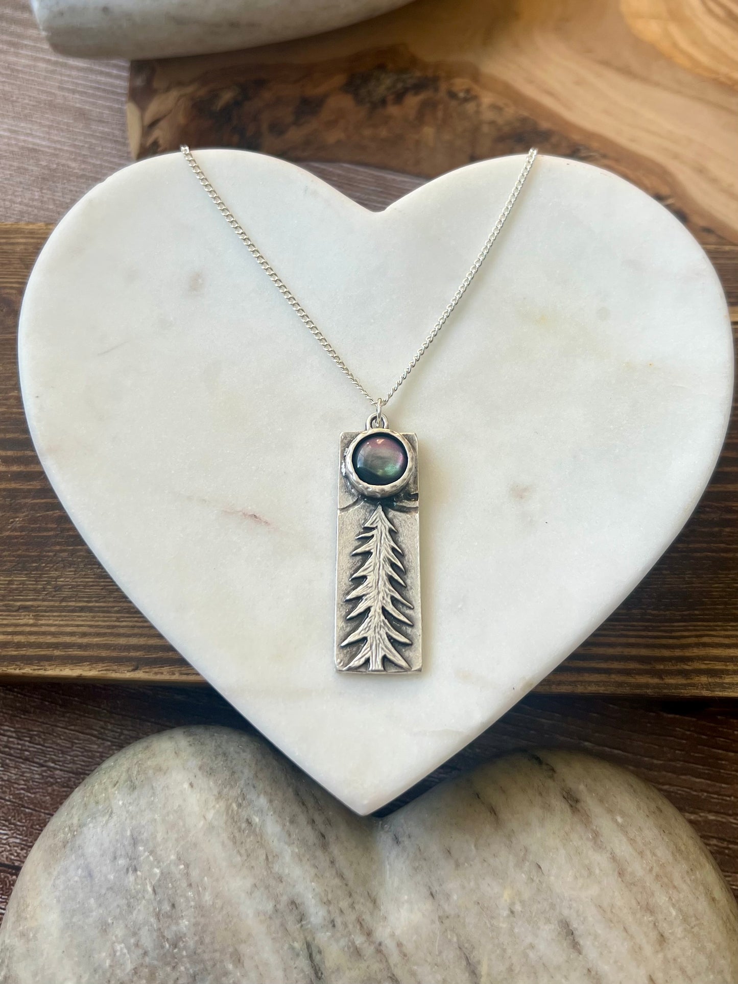 Aurora Borealis necklace~ Pine tree