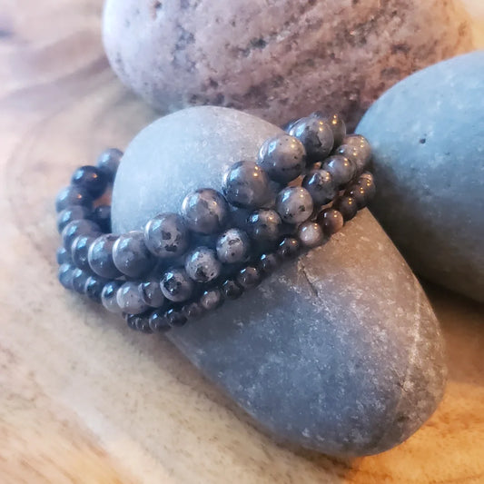 Black labradorite beaded bracelet- 3 sizes available