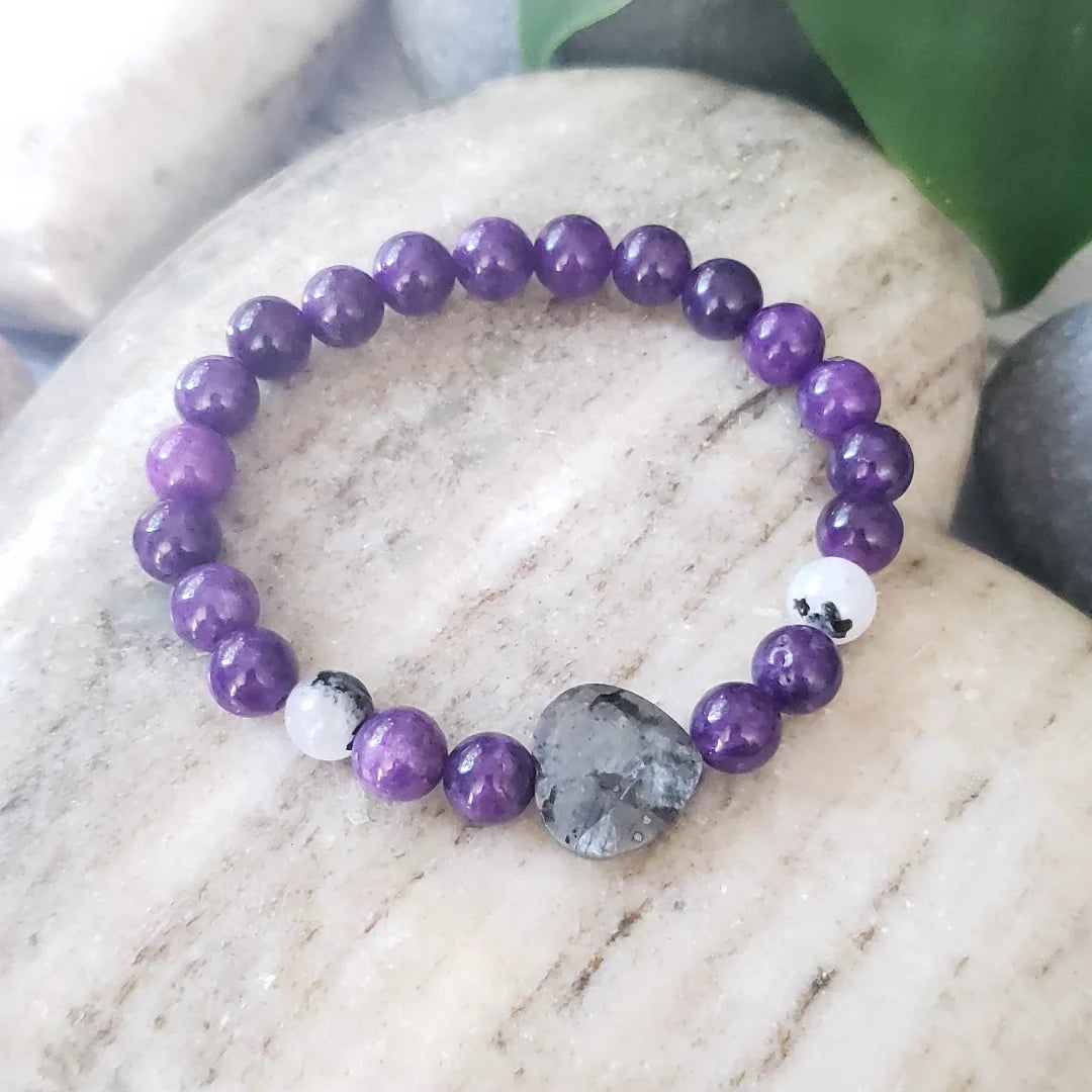 Amethyst, Moonstone and Labradorite bracelet