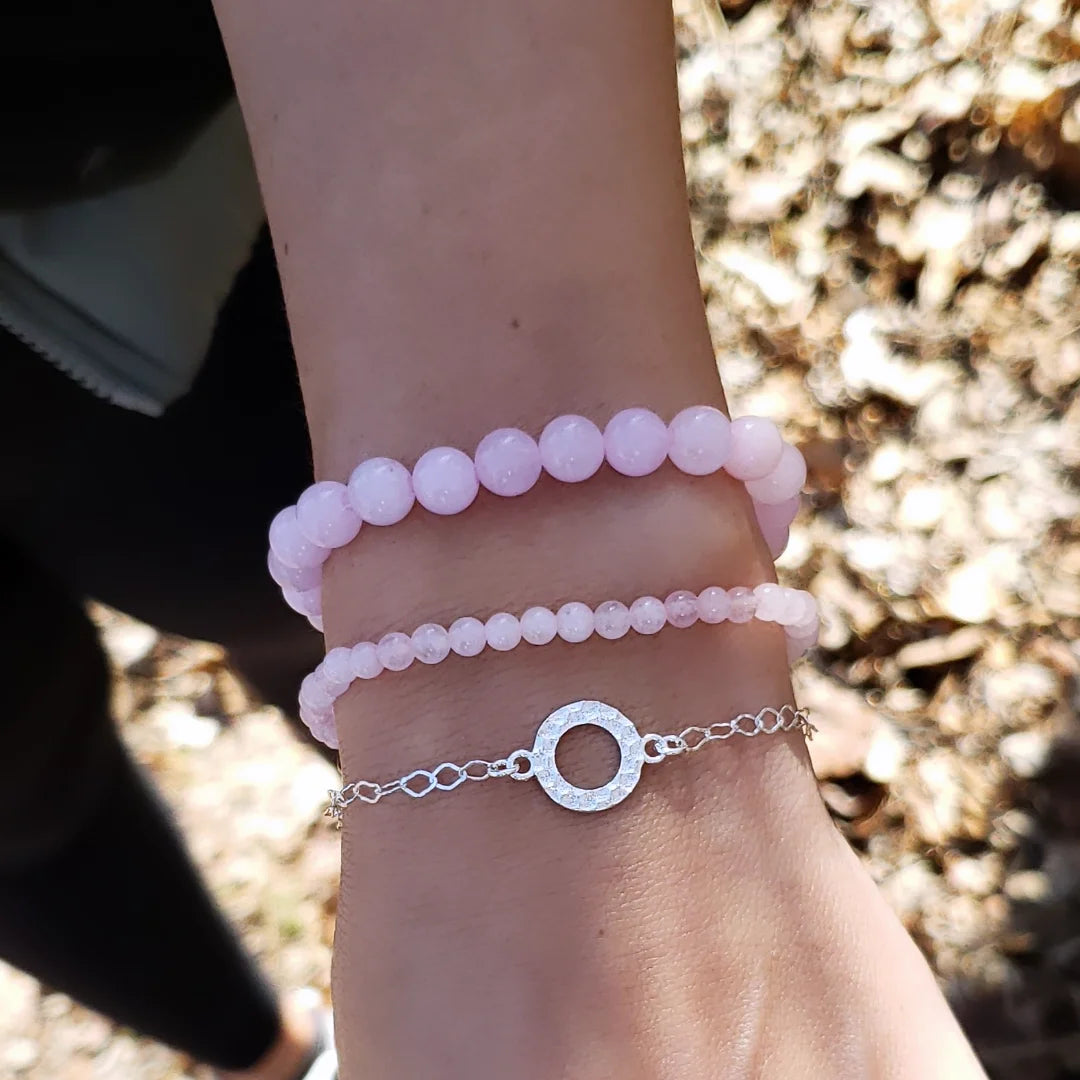 Sterling silver hammered circle bracelet