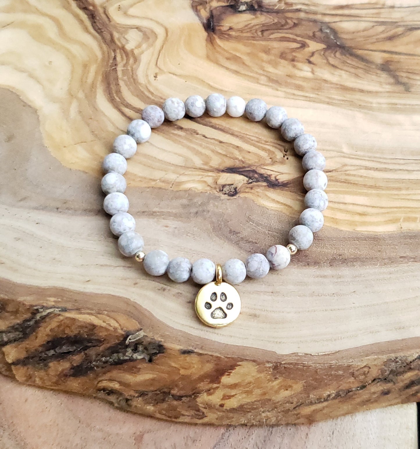 Gold paw 🐾 bracelet