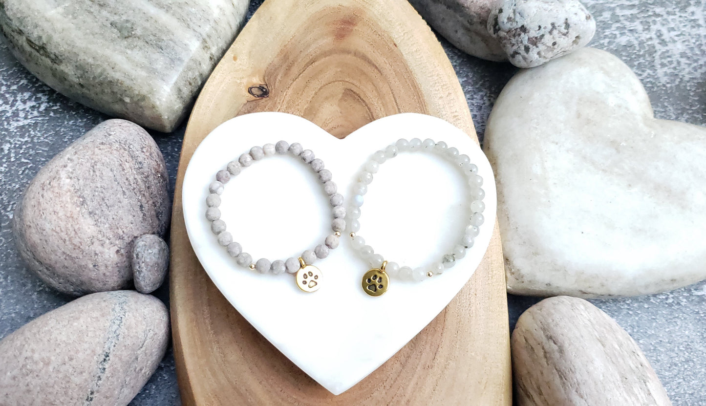 Gold paw 🐾 bracelet